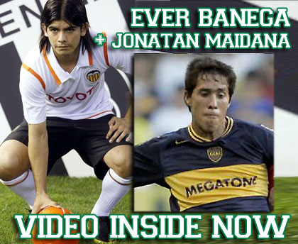 Hot and inviting Argentinean footballers wanking for you on their webcams!
